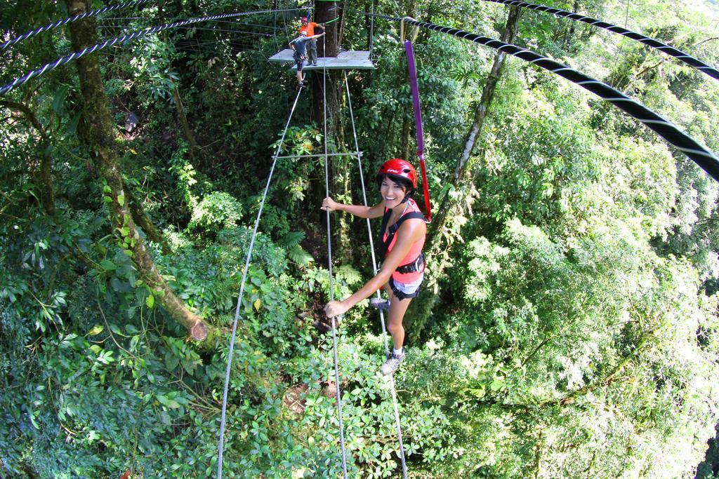 Hotel Tangara Arenal B&B La Fortuna Esterno foto
