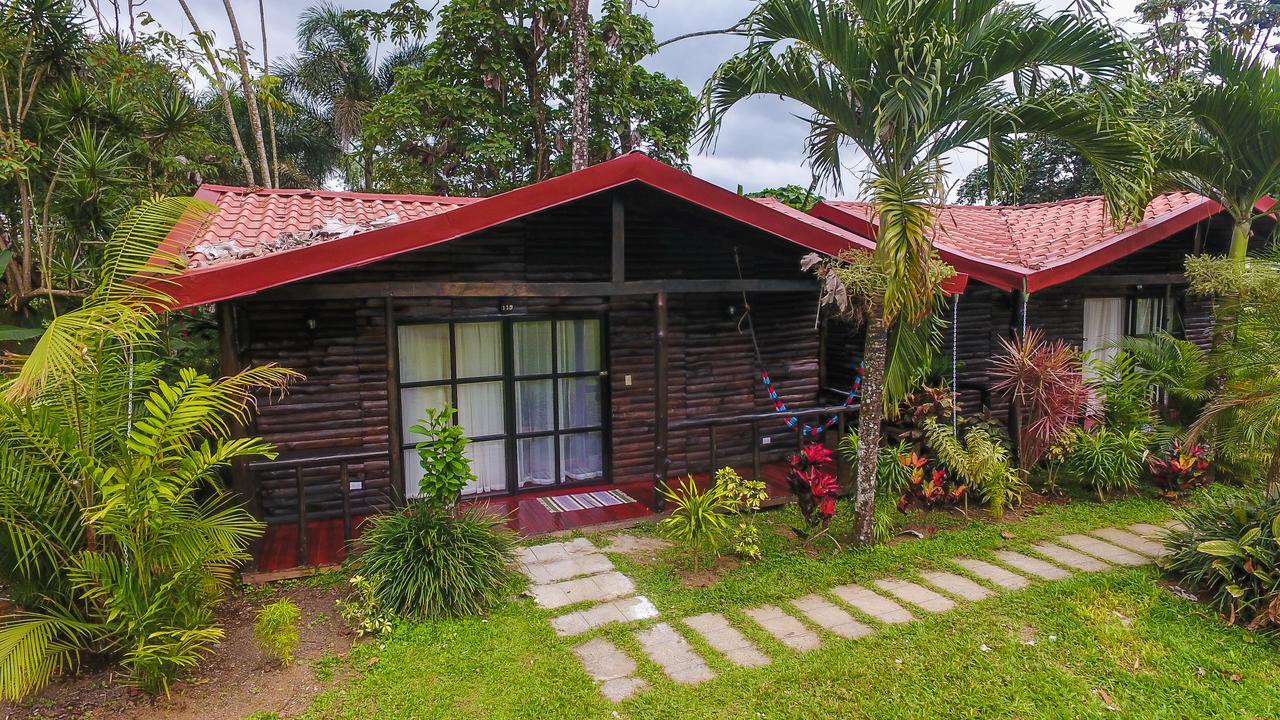 Hotel Tangara Arenal B&B La Fortuna Esterno foto