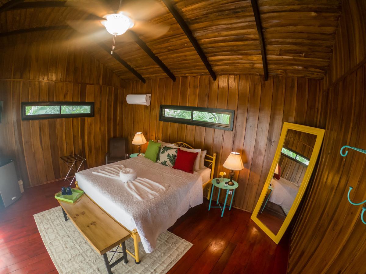 Hotel Tangara Arenal B&B La Fortuna Esterno foto